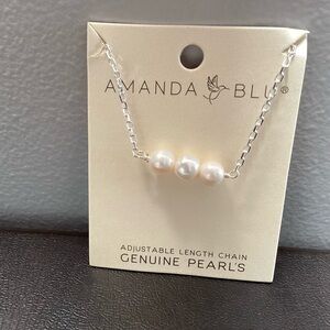 NWT Amanda Blu Silver Pearl Necklace